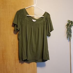 Womans short sleeve top